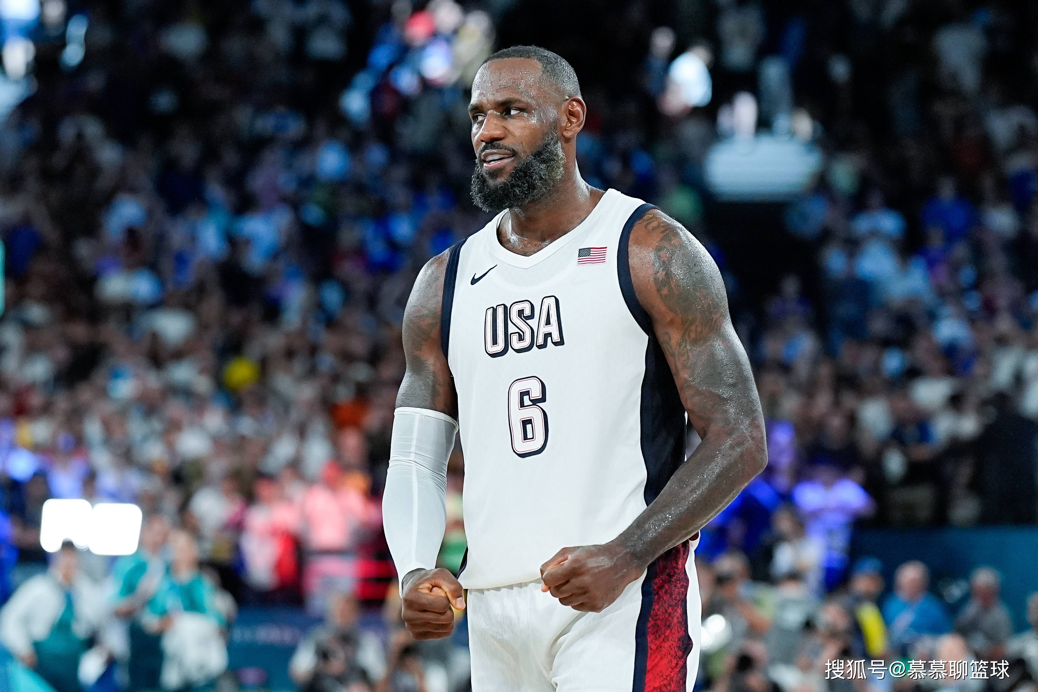 立陶宛男篮翻盘法国男篮,詹姆斯惊艳世界 立陶宛男篮翻盘法国男篮,詹姆斯惊艳世界