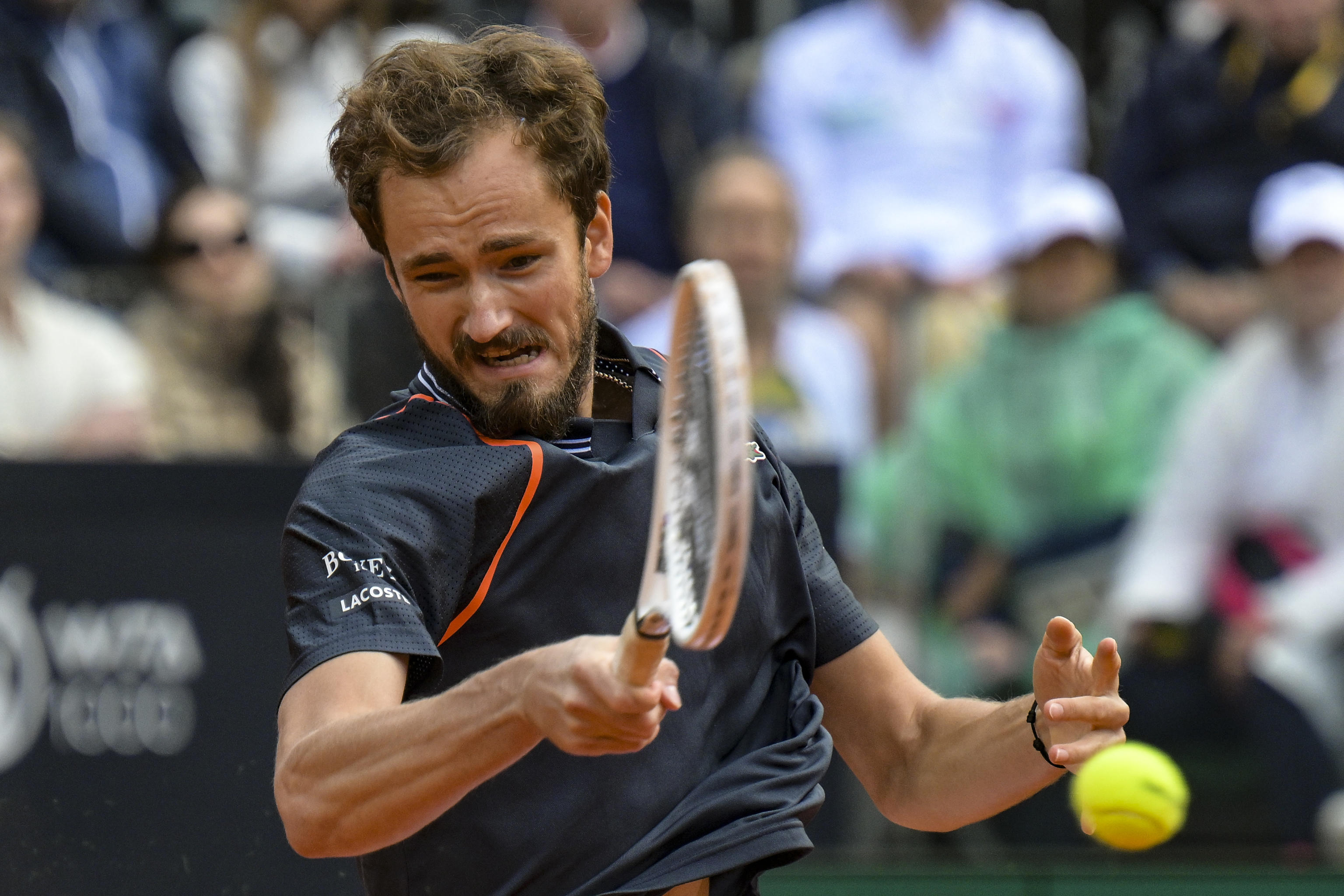 意大利网球队横扫欧洲网球队,梅德韦杰夫关键制胜 意大利网球队横扫欧洲网球队,梅德韦杰夫关键制胜