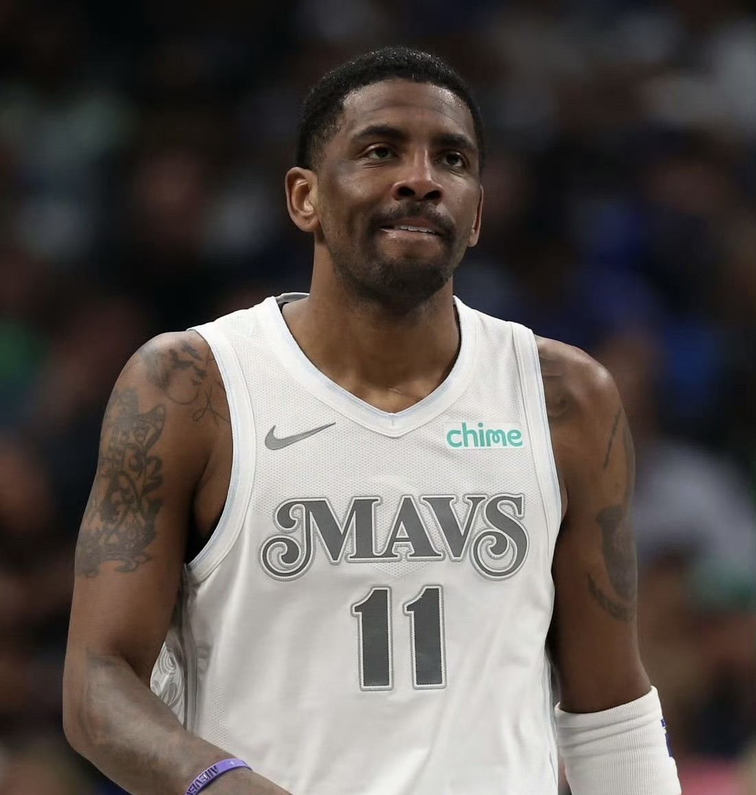 天津队力克凯尔特人，欧文刷新纪录