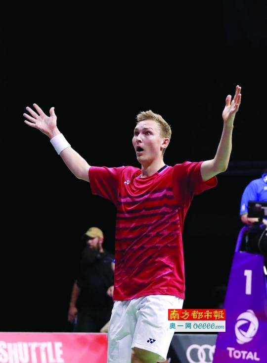 德国队力克印尼队，安赛龙扛起全队